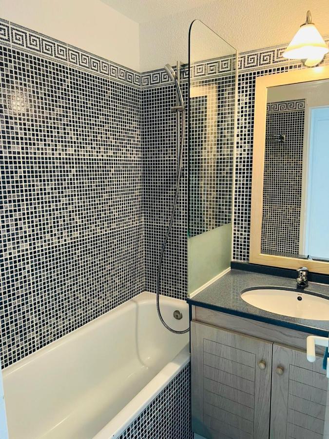 Tres Joli 2p Au Trouville- Piscine & Vue Port Apartment *